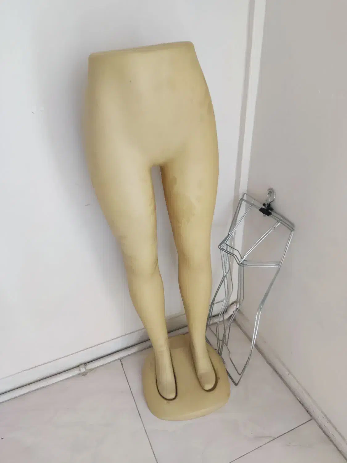 مانکن پایین تنه|فروشگاه و مغازه|تهران, مشیریه|دیوار