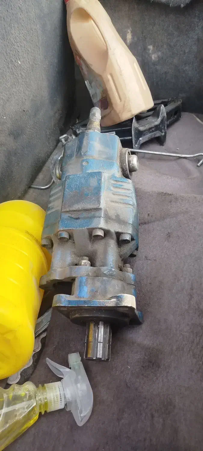 پمپ هیدرولیک کمپرسی|ماشین‌آلات صنعتی|تهران, سلیمانی|دیوار