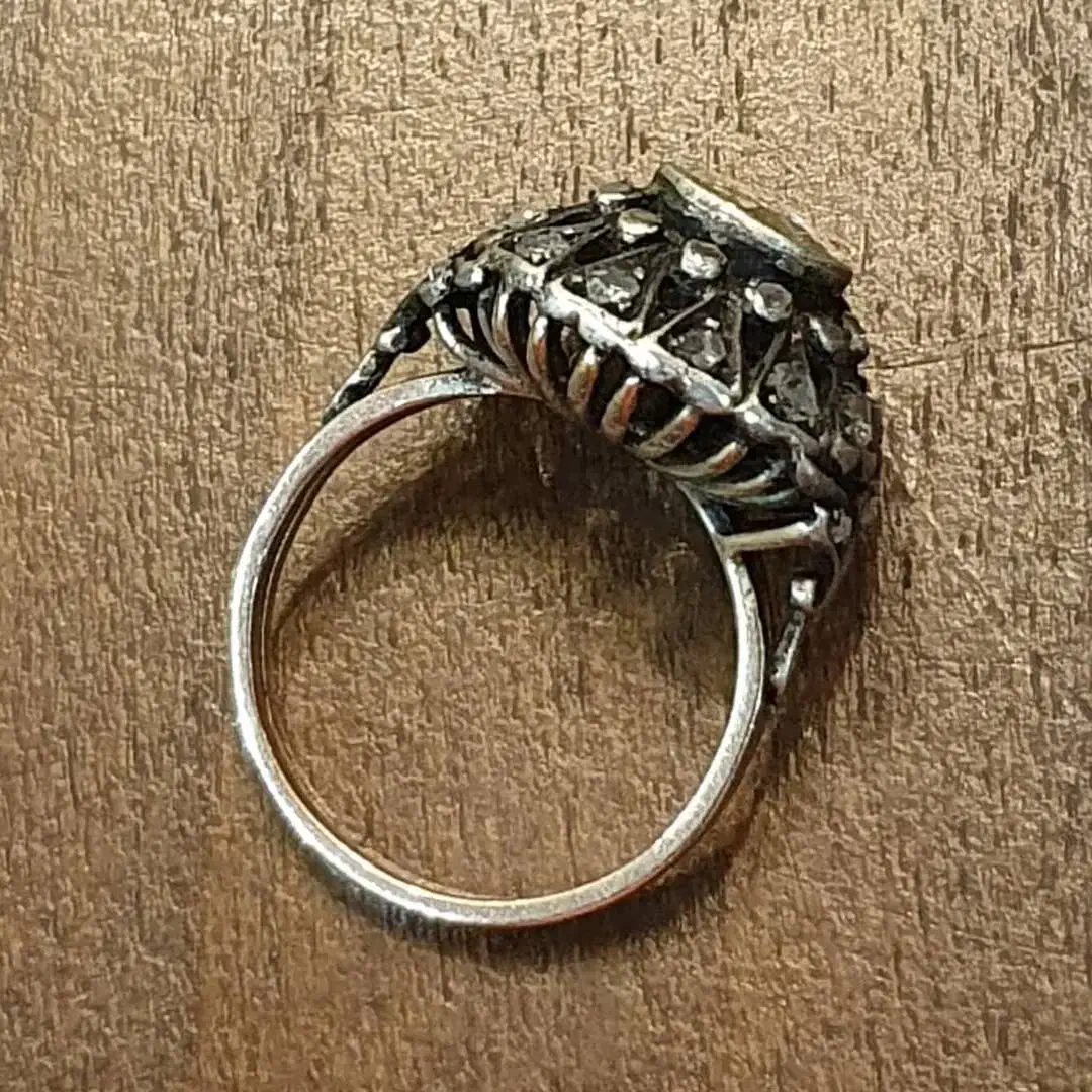 انگشتر ی خاص|جواهرات|تهران, امیریه|دیوار