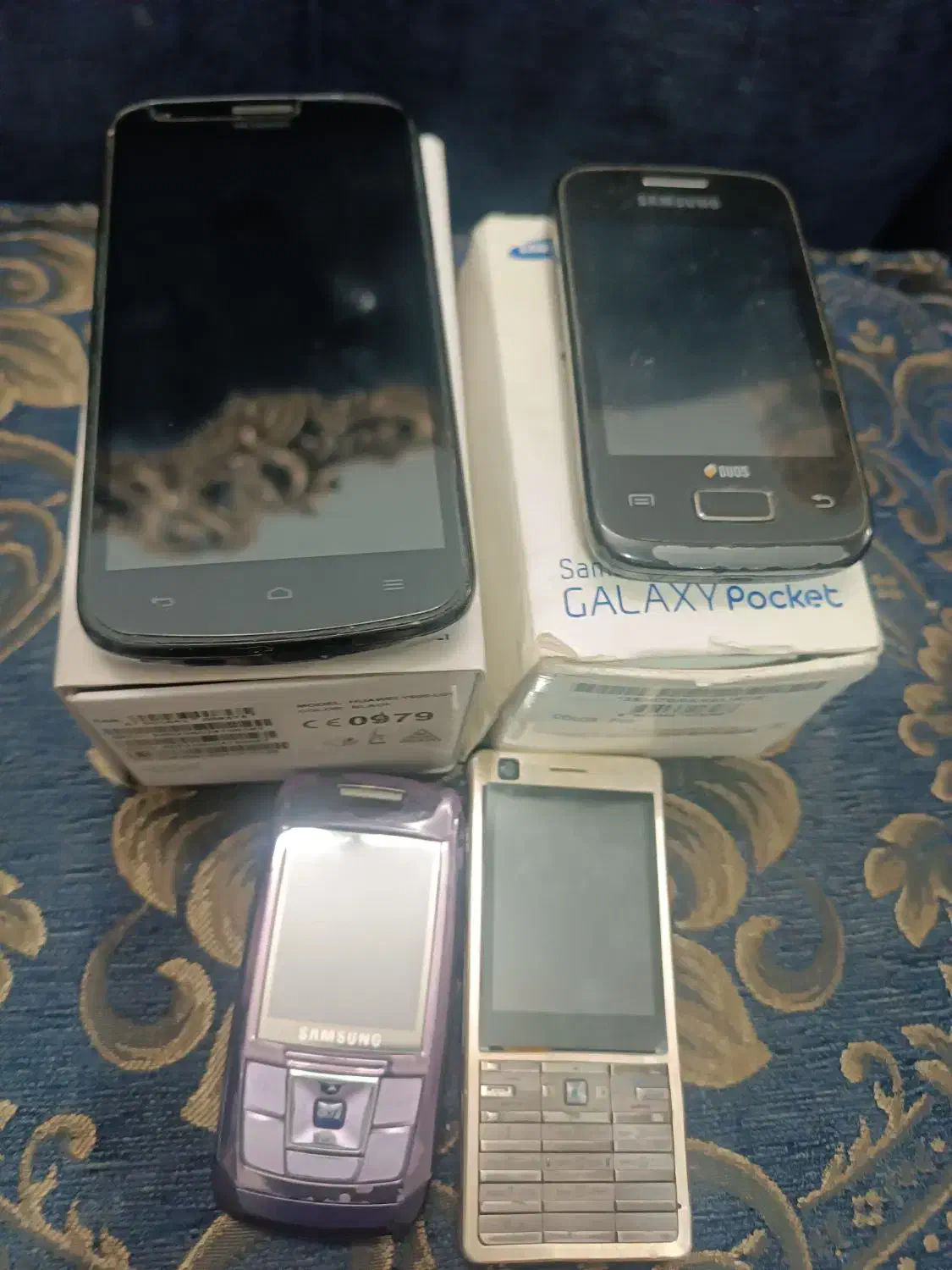 4گوشی خراب|موبایل|خمینیشهر, |دیوار