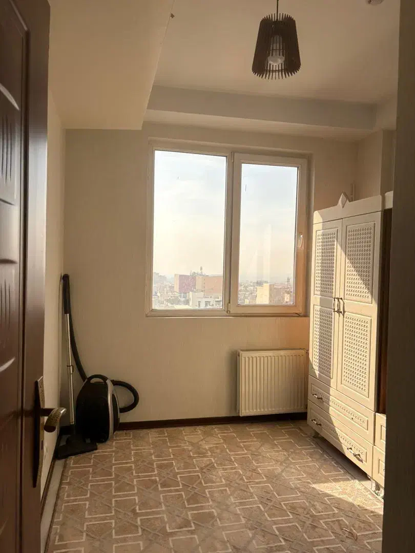 ۸۰ متر ۲ خواب فول امکانات رو به آفتاب تخلیه