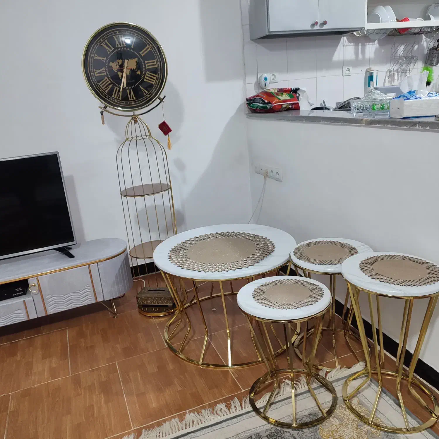 وسایل منزل|آرایشگاه و سالنهای زیبایی|سروآباد, |دیوار