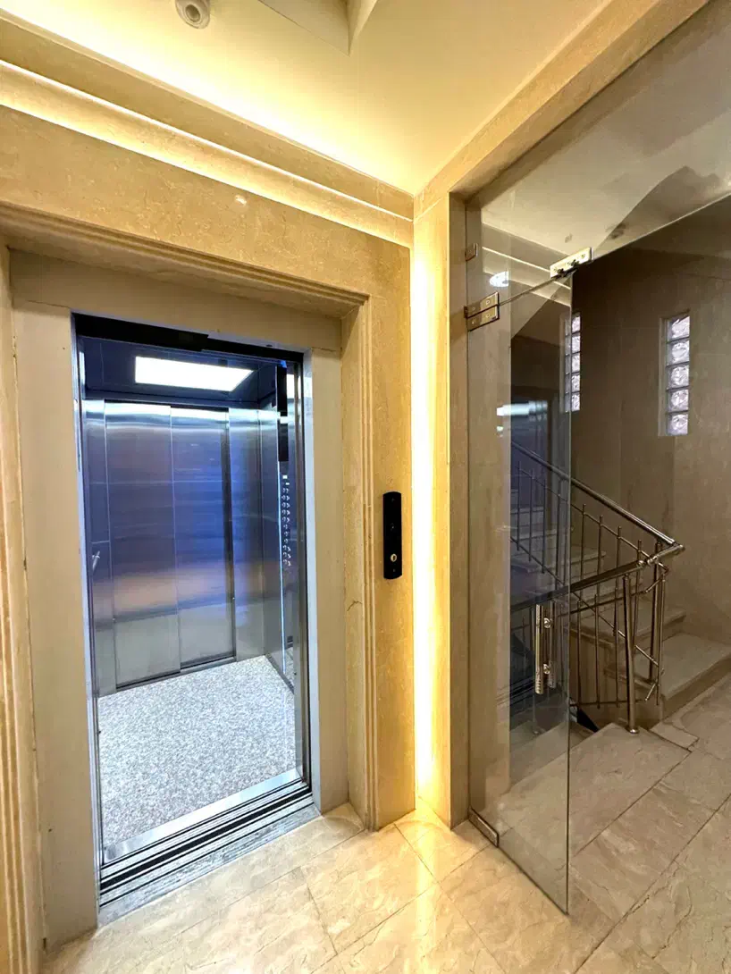 عدل شمالی / ۹۰ متر شخصی ساز / فول امکانات / فرنیش