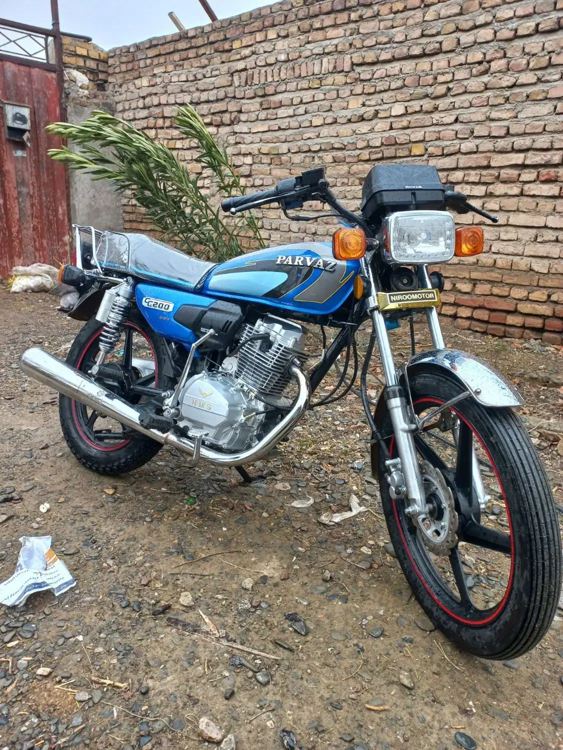 پرواز ۲۰۰ ۱۴۰۳|موتورسیکلت|نیشابور, هفده شهریور|دیوار