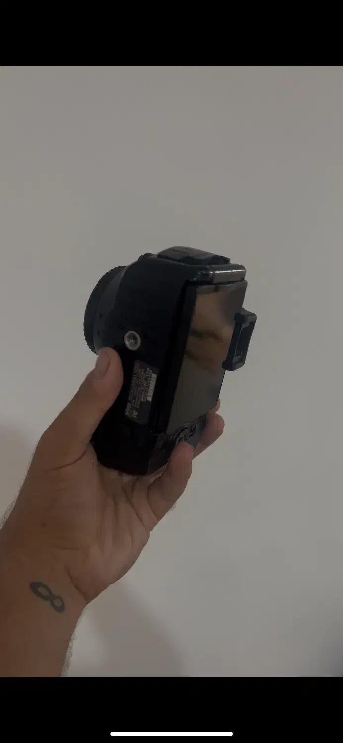 دوربین نیکون D5300 به همراه لنز ۱۴۰-۱۸|دوربین عکاسی و فیلمبرداری|کیش, |دیوار