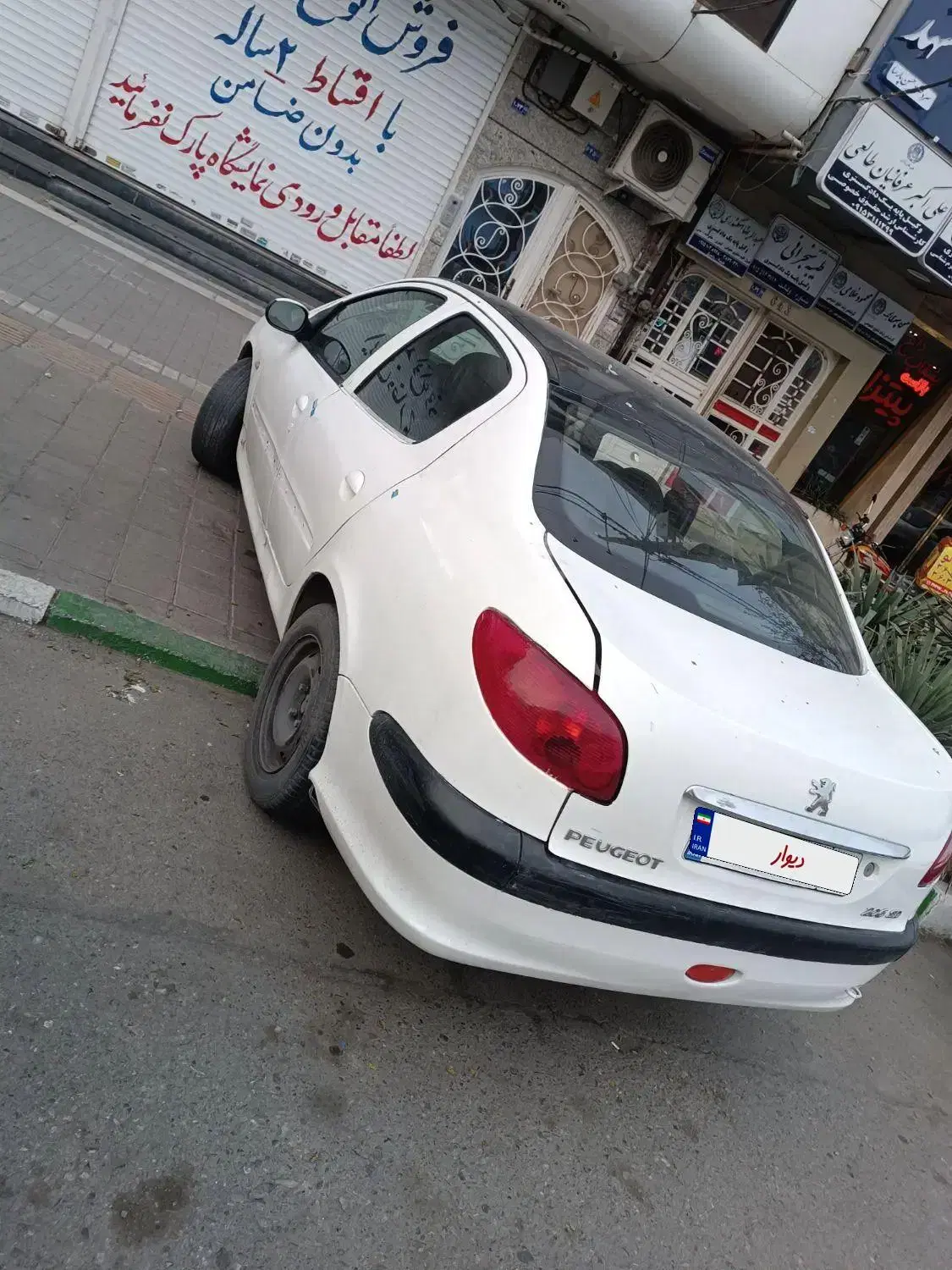 پژو۲۰۶sd|خودرو سواری و وانت|مشهد, دانشجو|دیوار