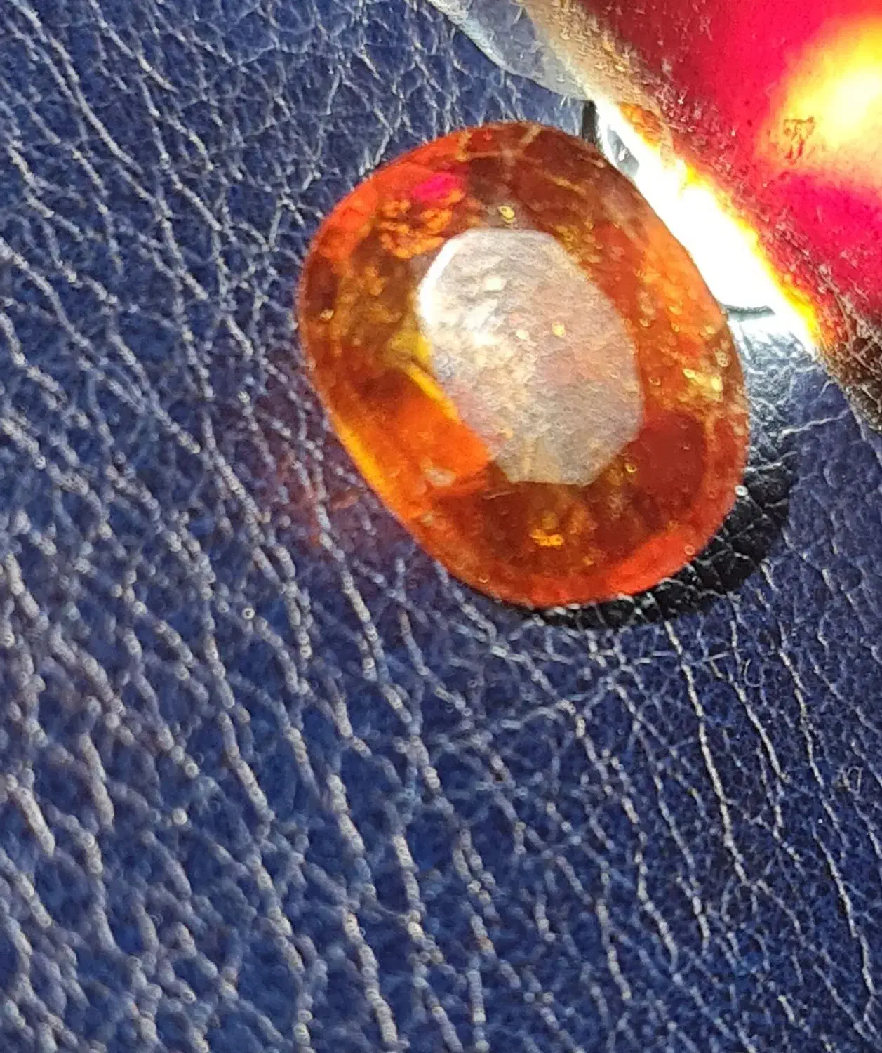 یاقوت آتشی (سرخ نارنجی)|جواهرات|اهواز, کمپلو جنوبی|دیوار