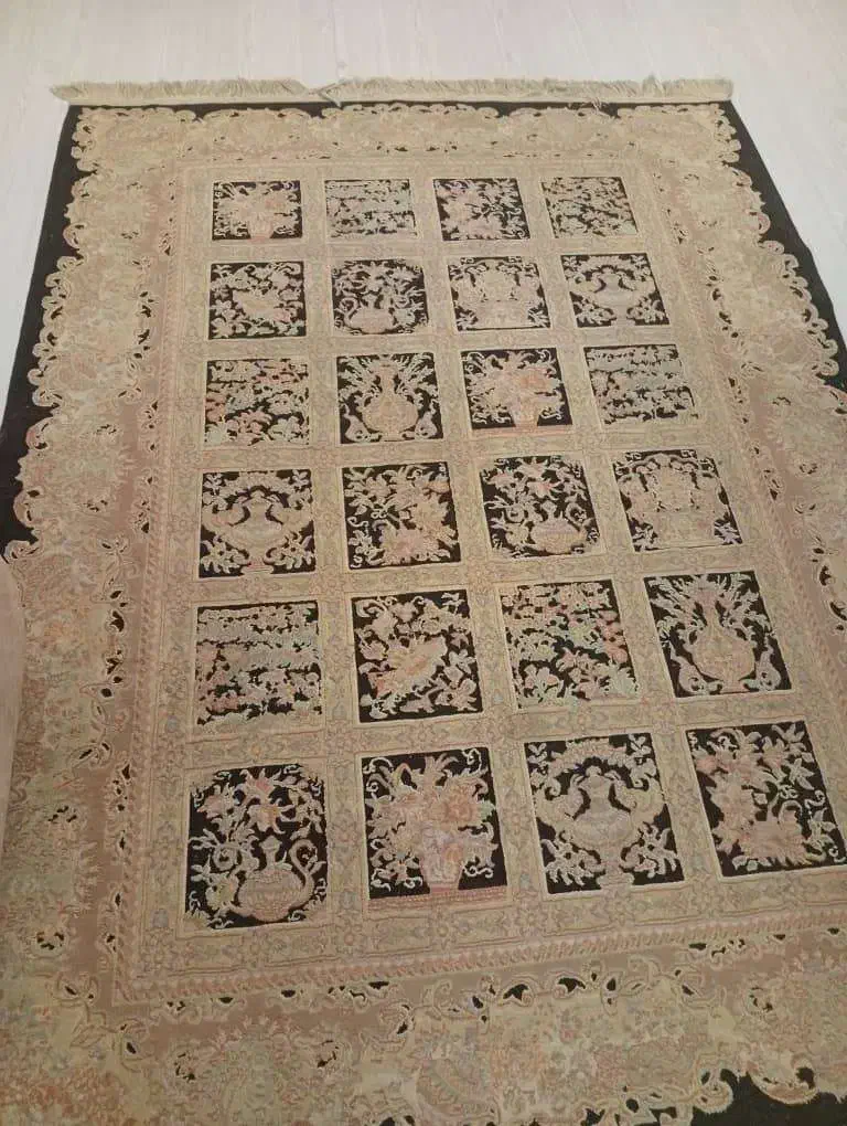 فرش فرهی|فرش|رشت, گلباغ نماز|دیوار