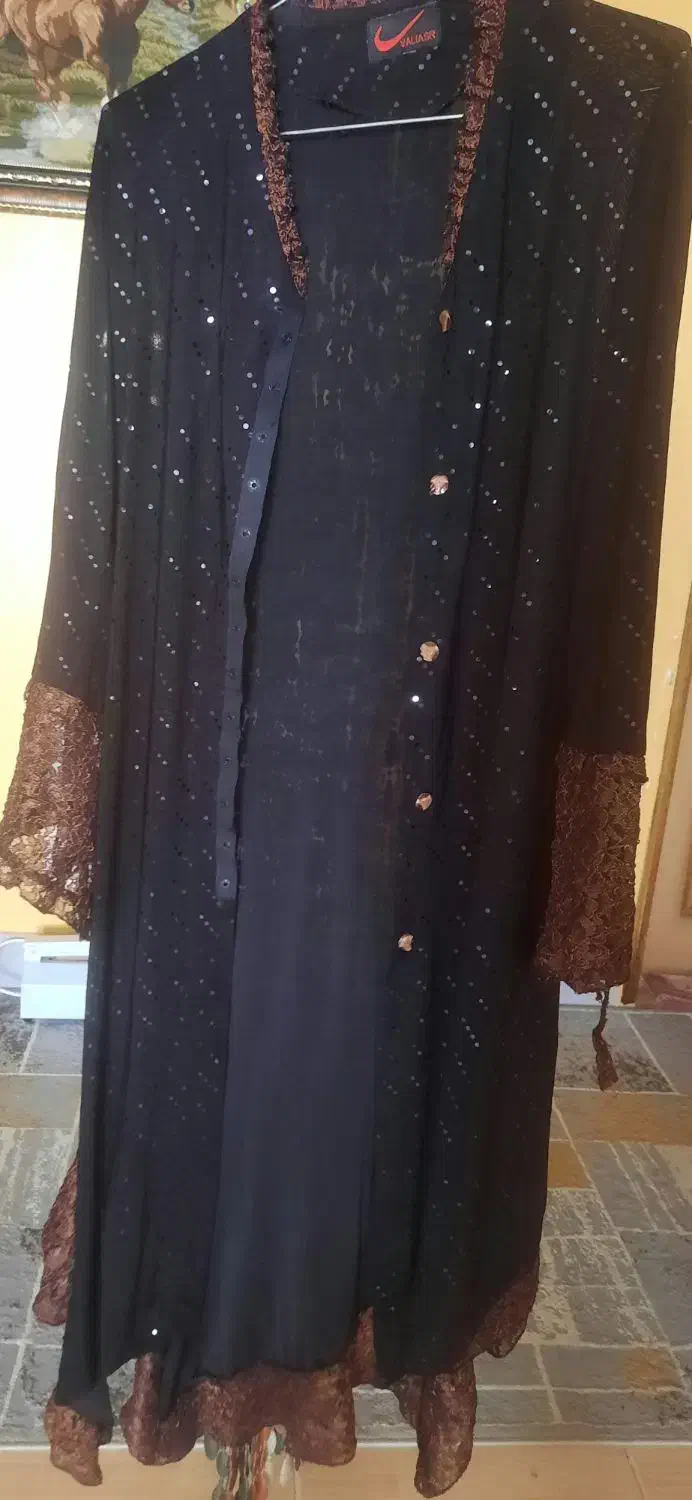 لباس زنانه در حد نو|لباس|شاهین‌شهر, عطار|دیوار