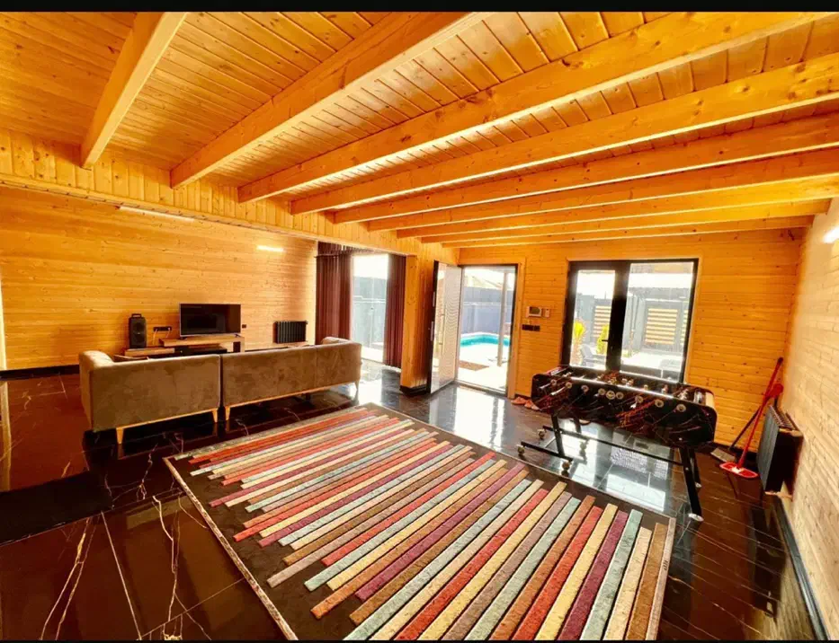 کلبه چوبی استخر روباز اب گرم (مستقیم با مالک)|اجارهٔ کوتاه‌مدت ویلا و باغ|نور, |دیوار