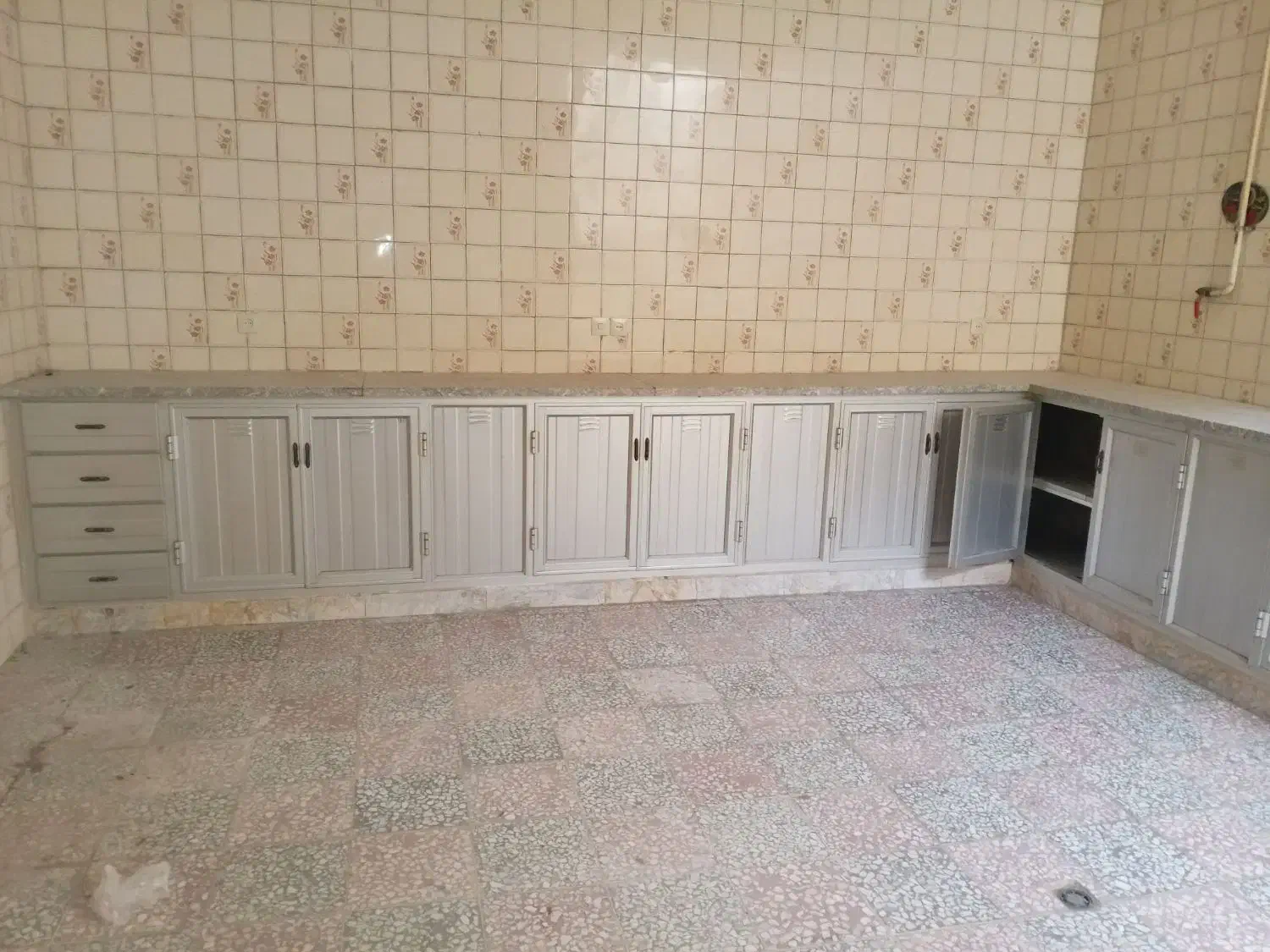 کابینت آلومینیوم محکم|مصالح و تجهیزات ساختمان|نجفآباد, کشاورز|دیوار