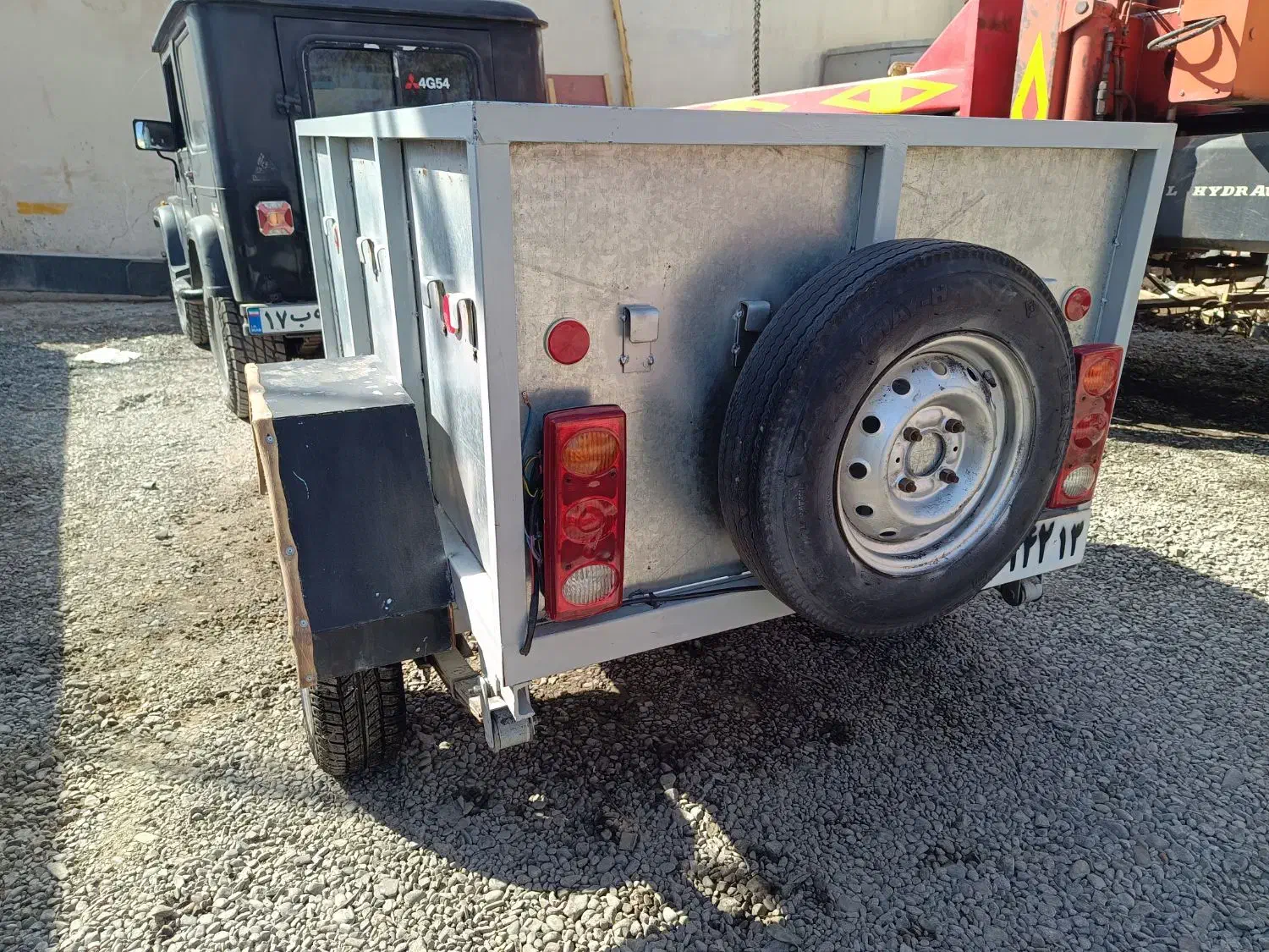 یدک کش گاری کفی جیپ مخصوص افرود|قطعات یدکی و لوازم جانبی|اصفهان, شهرک صنعتی جی|دیوار