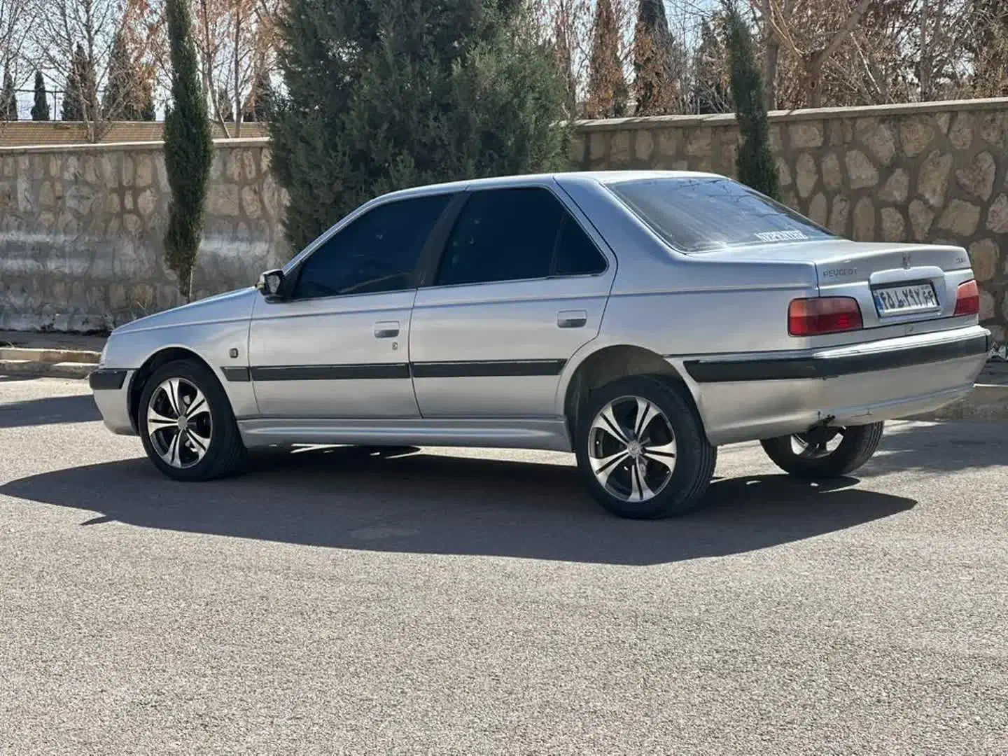 پارس مدل 84|خودرو سواری و وانت|شیراز, شهرک صادقیه|دیوار