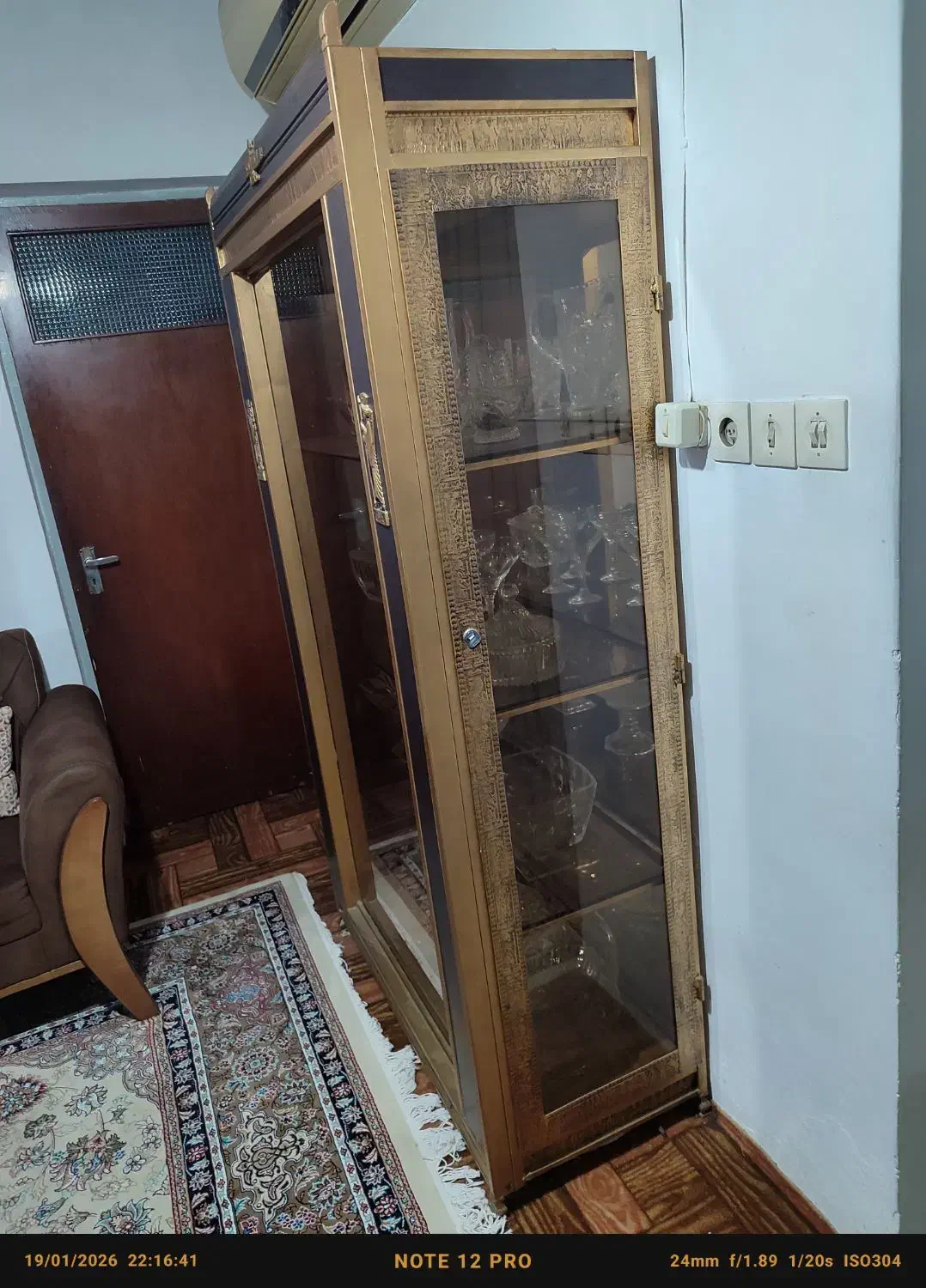 بوفه فلزی طلایی قهوه‌ای هخامنشی رنگ ثابت|بوفه، ویترین، کنسول|نوشهر, |دیوار