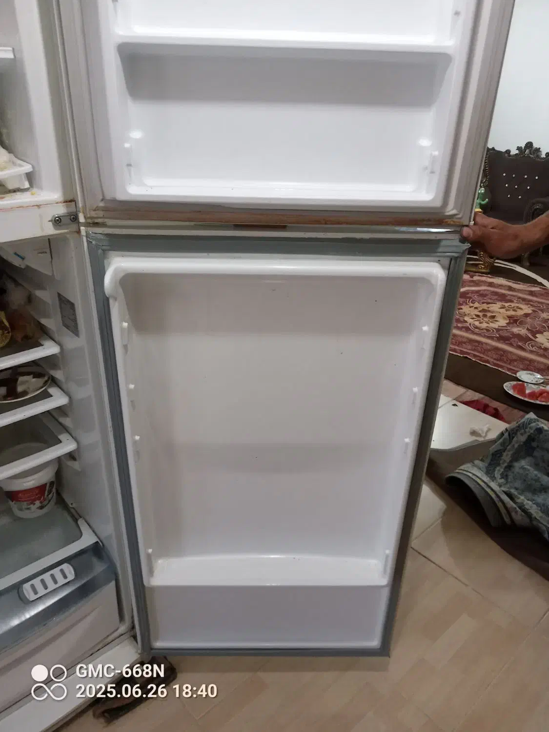 تعویض انواع نوار های درب یخچال در منزل فوری|خدمات پیشه و مهارت|اصفهان, باغ کاران|دیوار