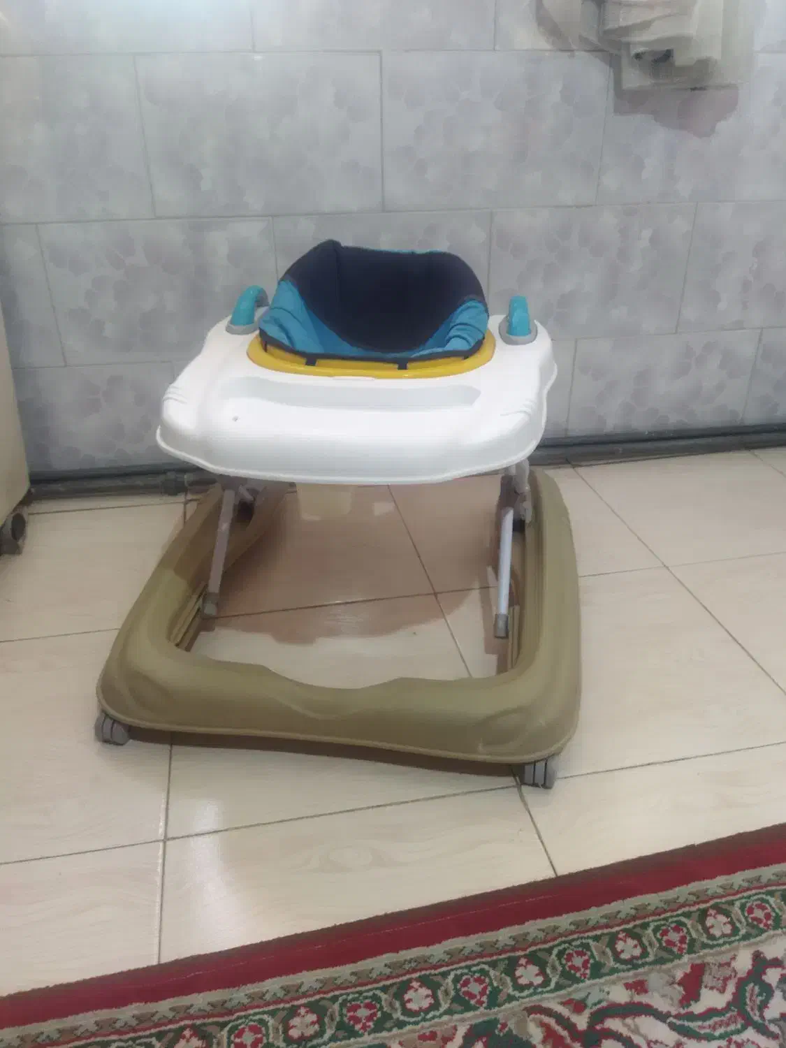 روروک دلیجان سالم بدون  شکستگی|اسباب‌بازی بچه|محمدیه-قزوین, |دیوار