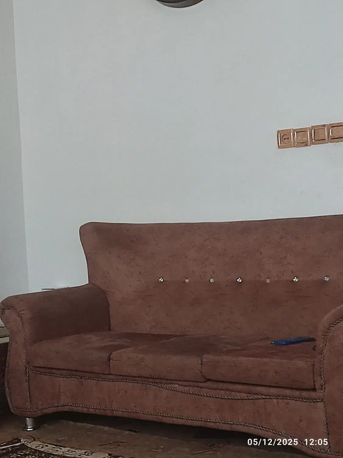 فروش مبل در حد نو|مبلمان خانگی و میز عسلی|لنگرود, |دیوار