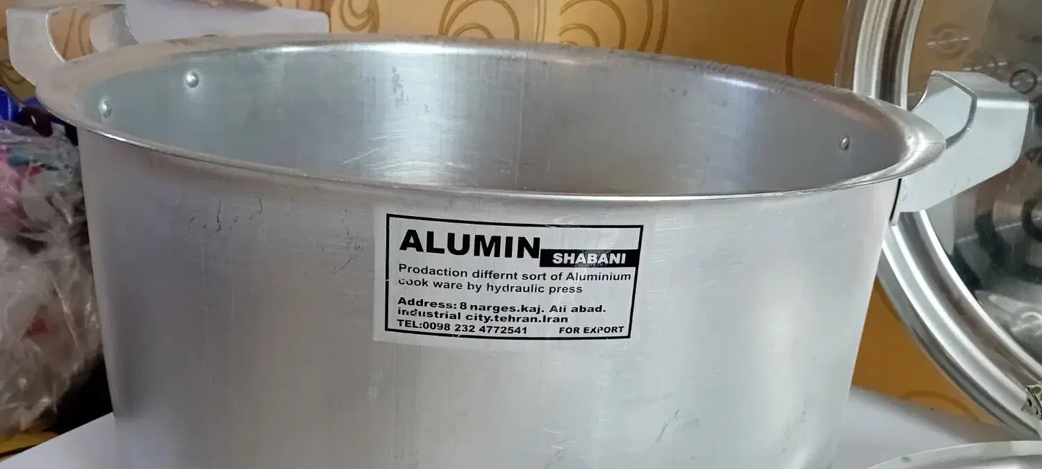 قابلمه بزرگ روحی نو و شیک و تمیز حتی برای جهیزیه|ظروف پخت‌وپز|مشهد, الهیه|دیوار
