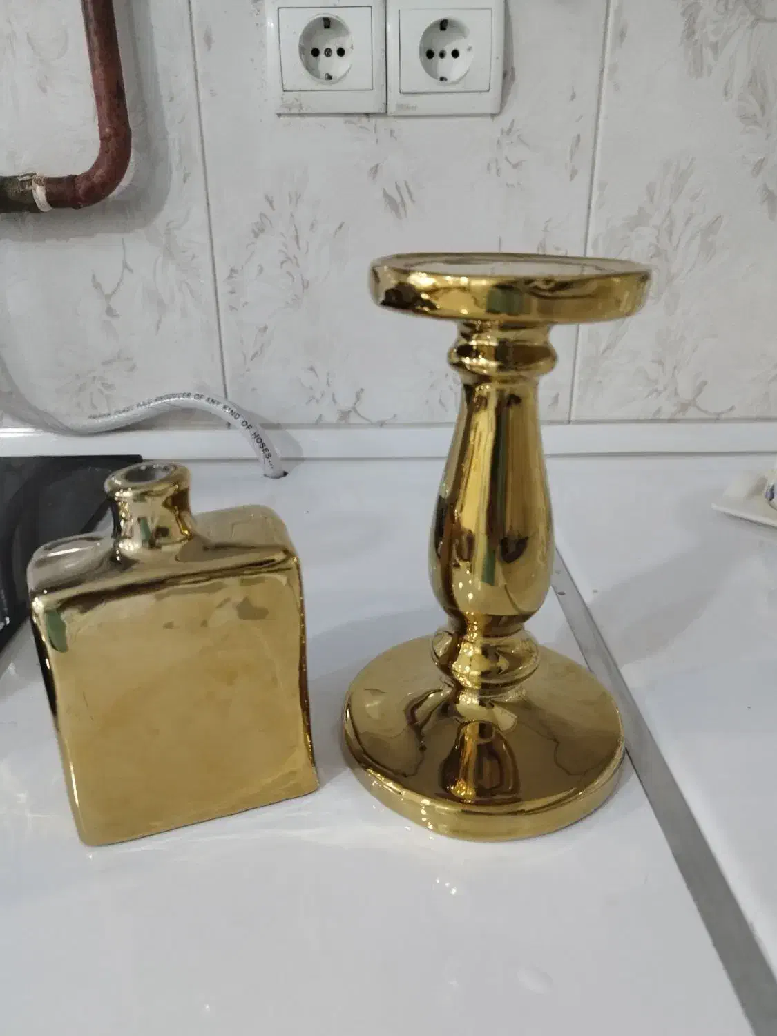 جاشمعی و گلدون طلایی|مجسمه، تندیس، ماکت|گلبهار, شهر جدید گلبهار|دیوار