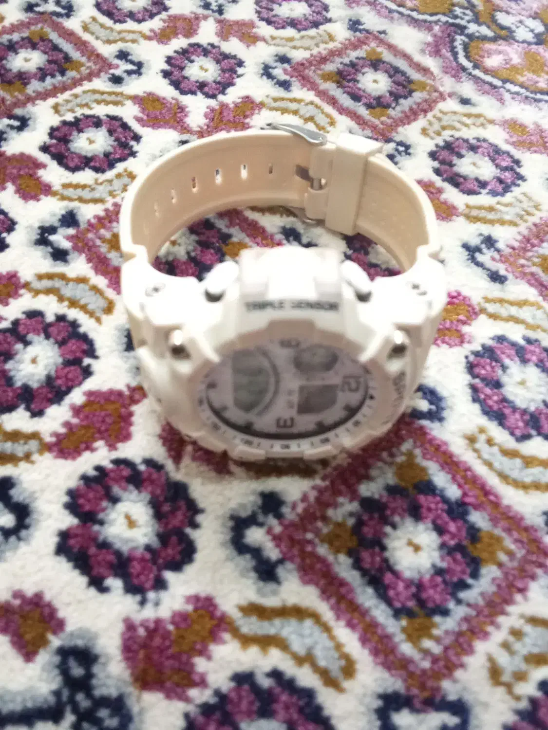 شاعت مچس|ساعت|زنجان, |دیوار