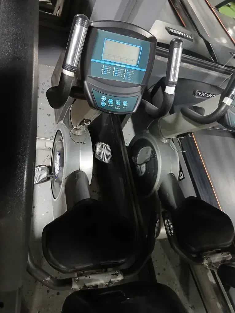 تردمیل ودوچرخه باشگاهی|تجهیزات ورزشی|کرج, کرج نو|دیوار