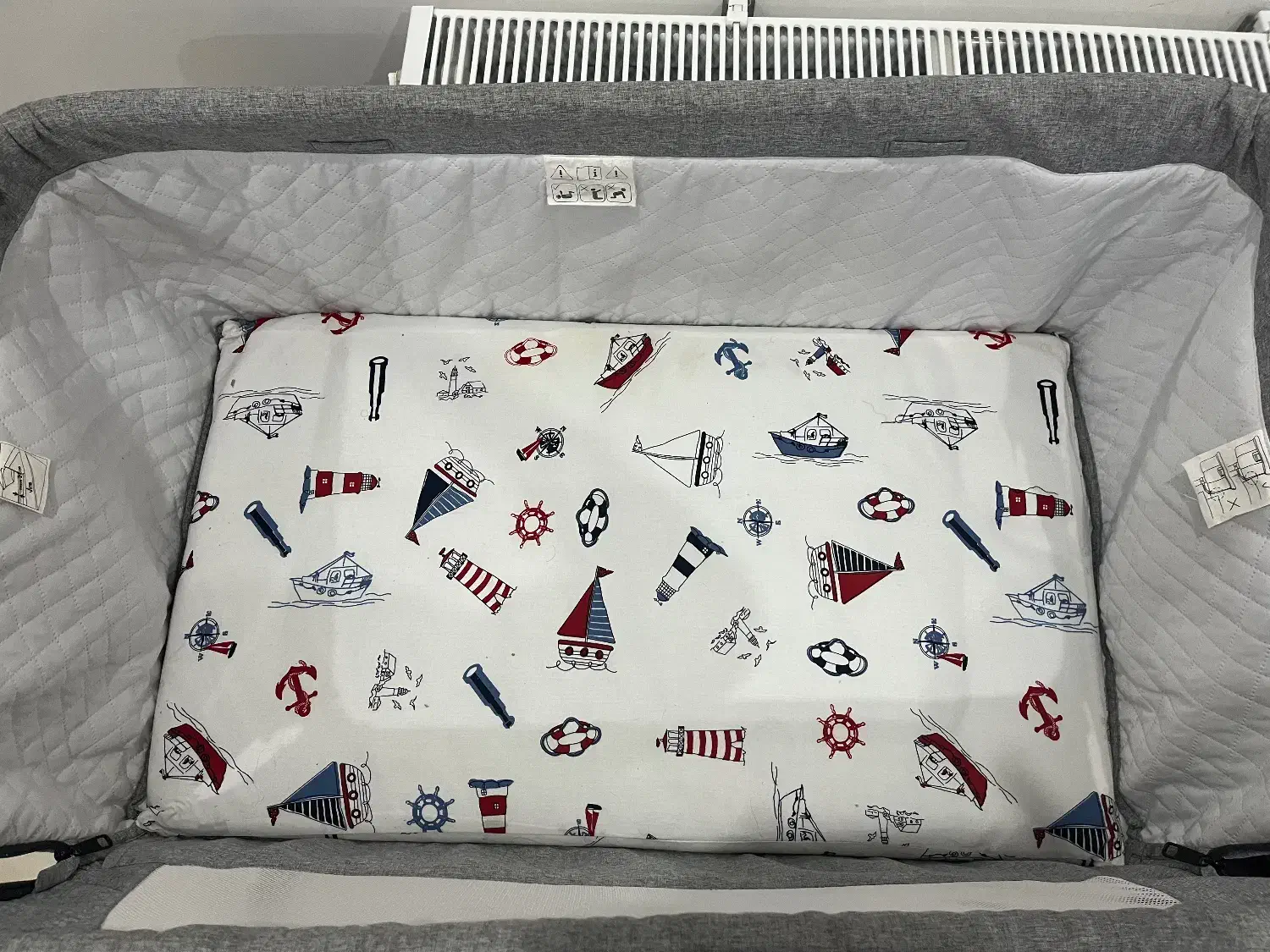 گهواره کودک|تخت و سرویس خواب|مینودشت, |دیوار