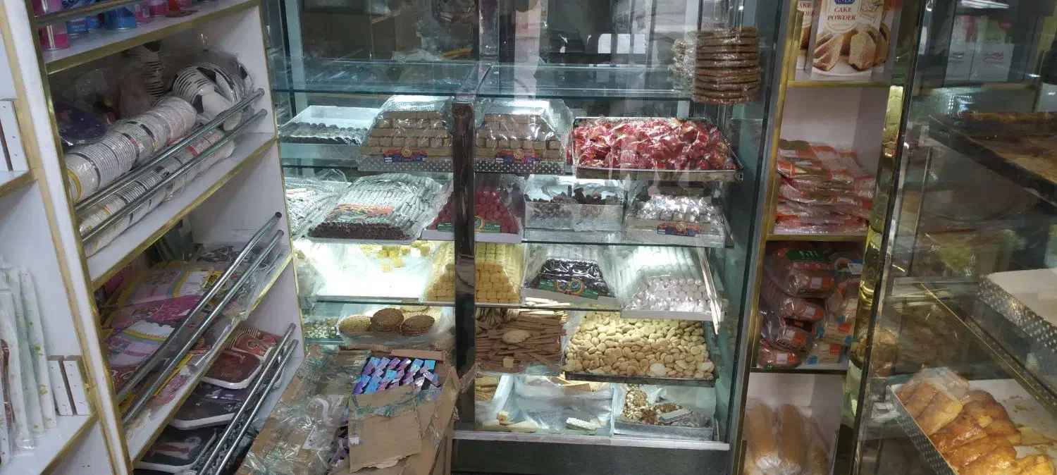 ویترین قنادی ویترین خشک فریدونی|فروشگاه و مغازه|پیشوا, |دیوار