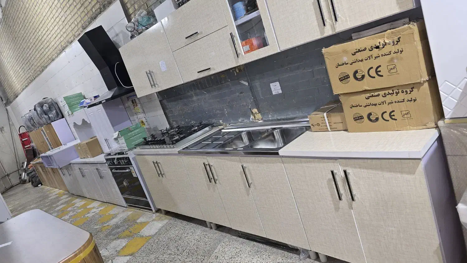 کابینت ممبران وهای گلاس|مصالح و تجهیزات ساختمان|بهبهان, |دیوار