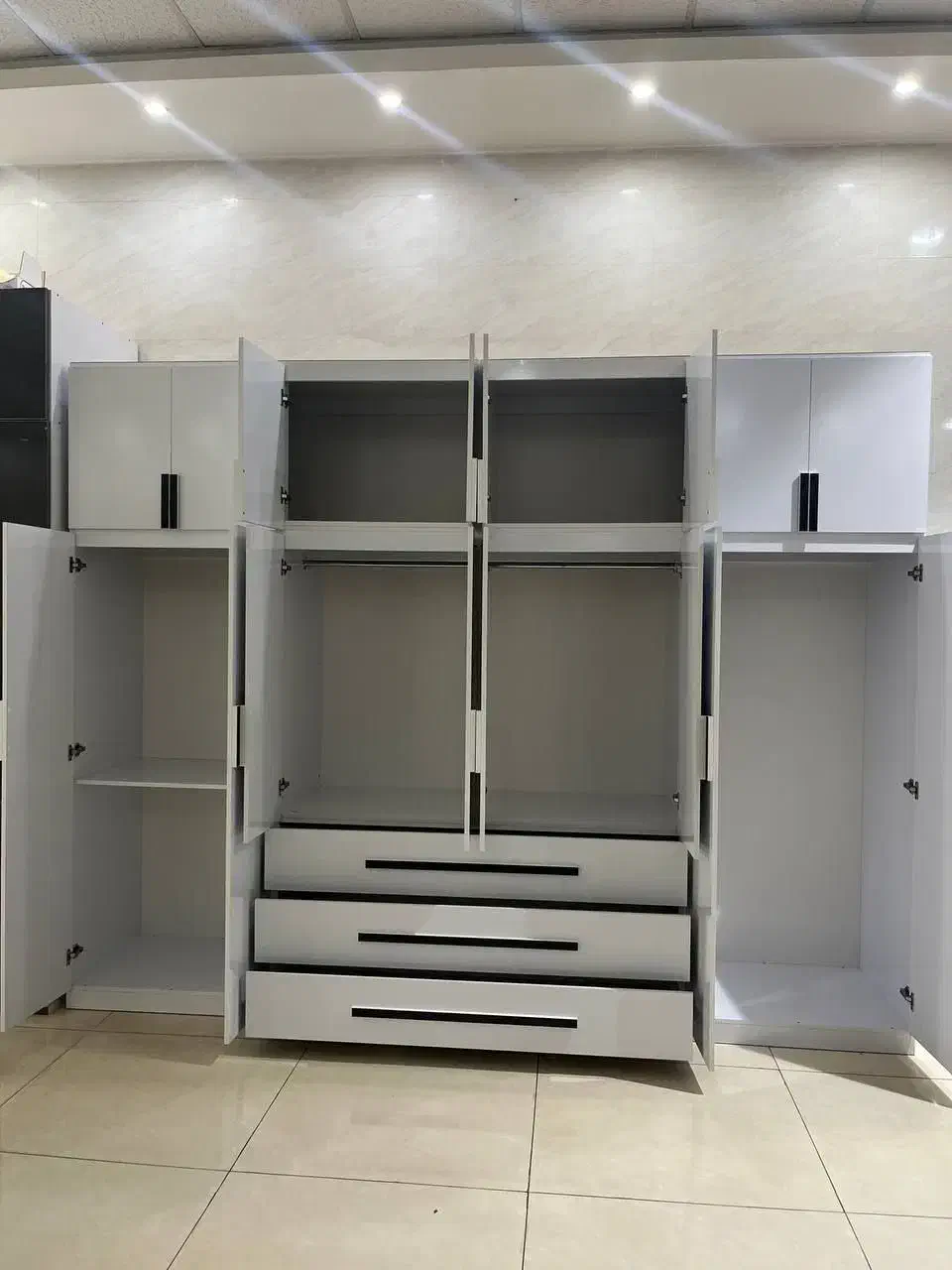 کمددیواری.کمد دیواری باکسی لباس و رختخواّب|جاکفشی، کمد، دراور|کرج, شهرک رضوانیه|دیوار