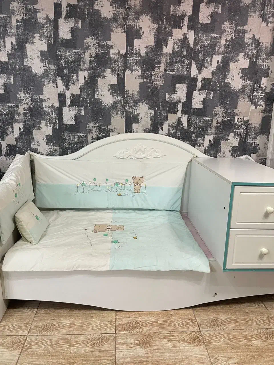 سرویس خواب|تخت و صندلی بچه|محمدشهر, محمدشهر|دیوار