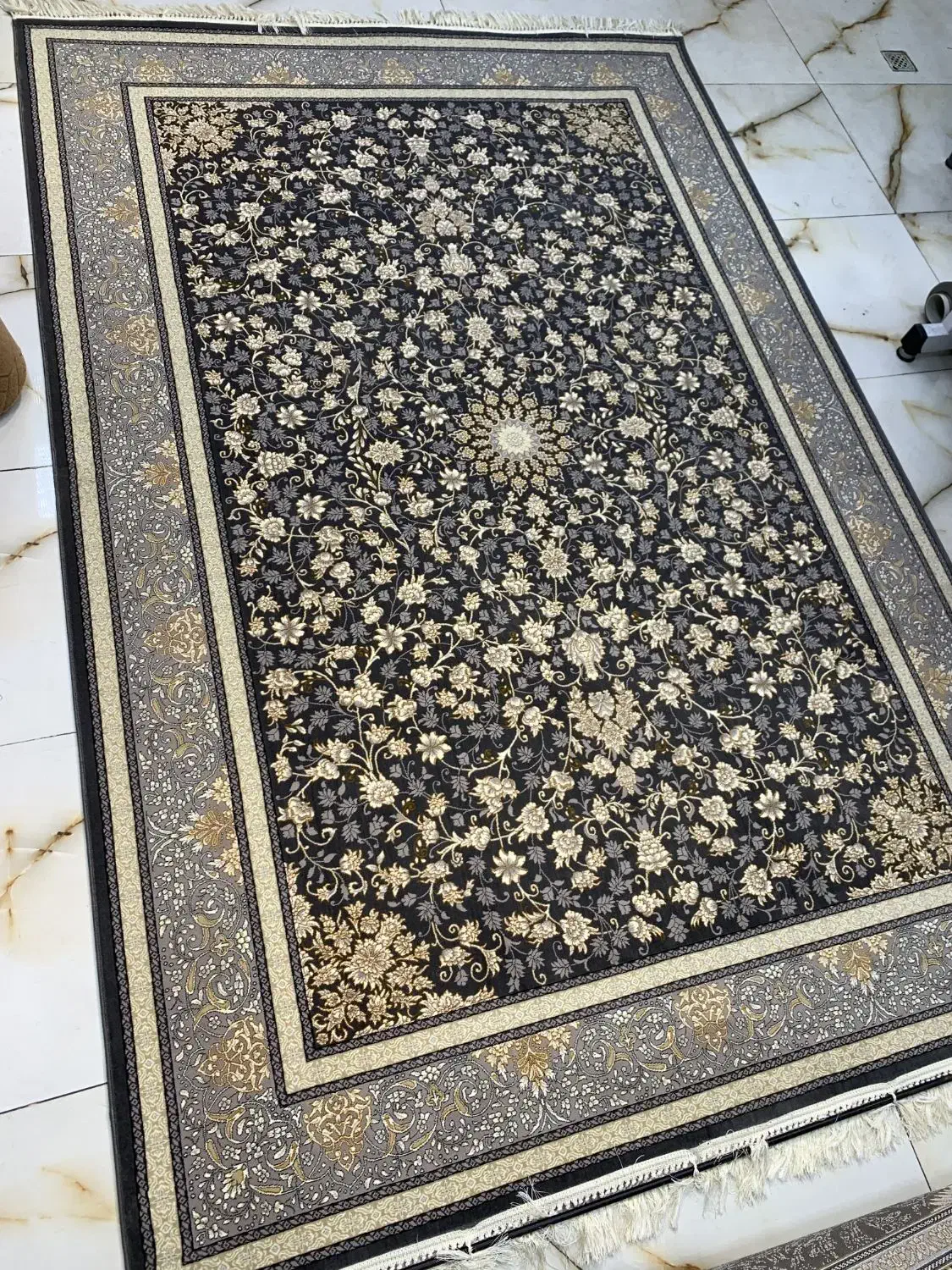 فرش(تشریفات)فروش اقساطی۱۰۰۰شانه افشان طلاکوب|فرش|تبریز, |دیوار