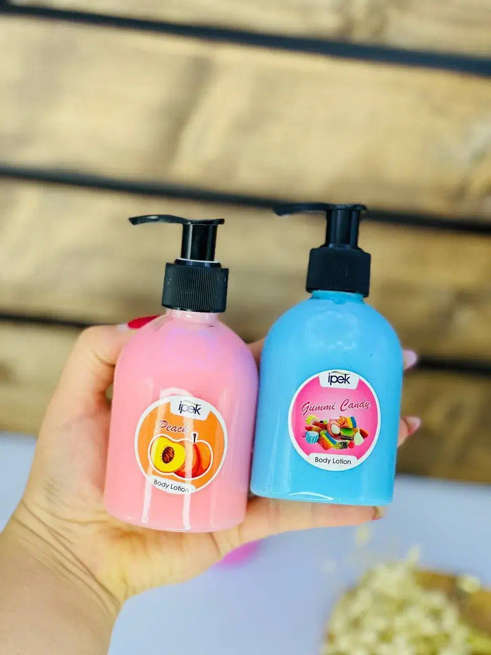 لوازم آرایشی اصل|آرایشی، بهداشتی، درمانی|نورآباد, |دیوار