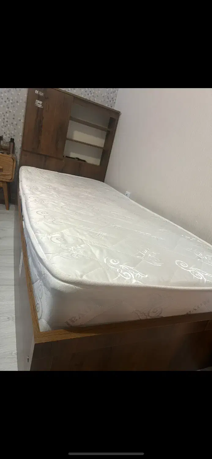 تخت بک نفره خوش خواب|تخت و سرویس خواب|شیراز, سفیرشمالی|دیوار