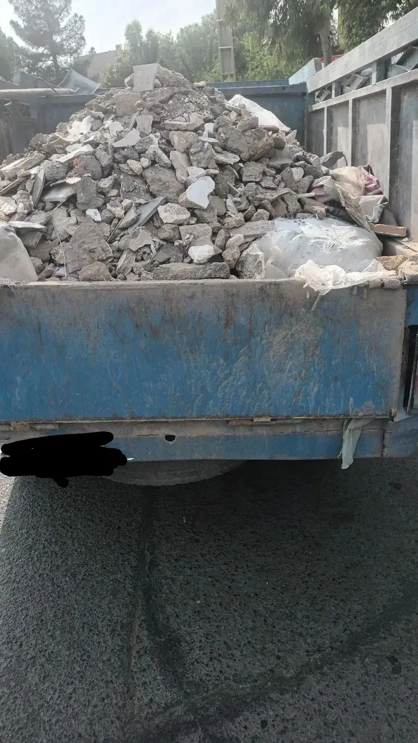 حمل نخاله و مصالح ساختمانی با نیسان کمپرسی بزرگ|خدمات حمل و نقل|قم, هفت تیر|دیوار