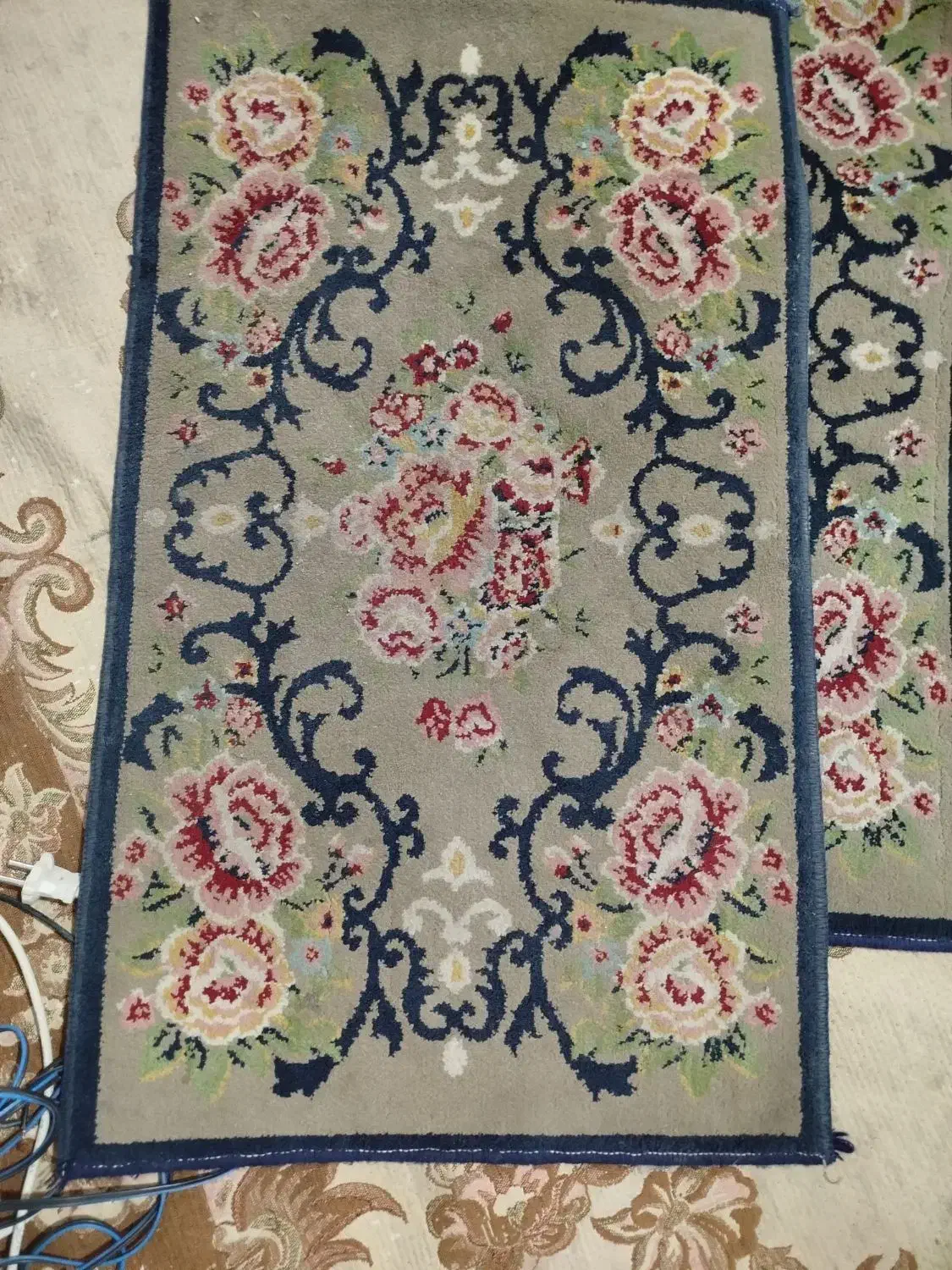 پادری،در حد نو|فرش|مشهد, رده|دیوار