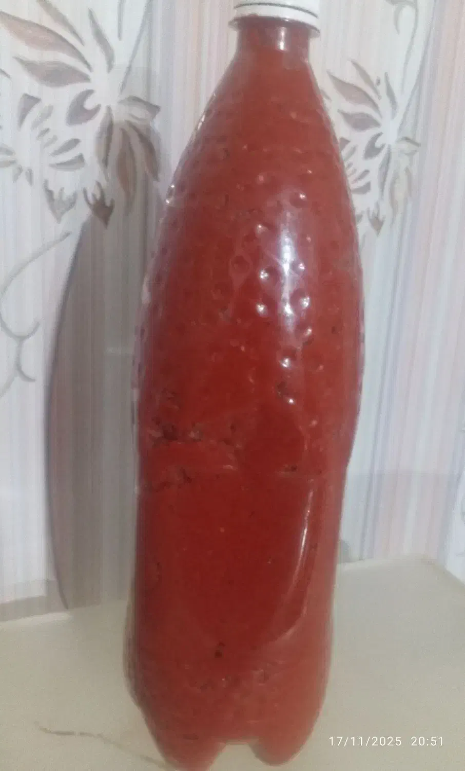 انواع سرکه سیب ورب گوجه و خیارشور موجود است|خوردنی و آشامیدنی|فیروزآباد (لرستان), |دیوار