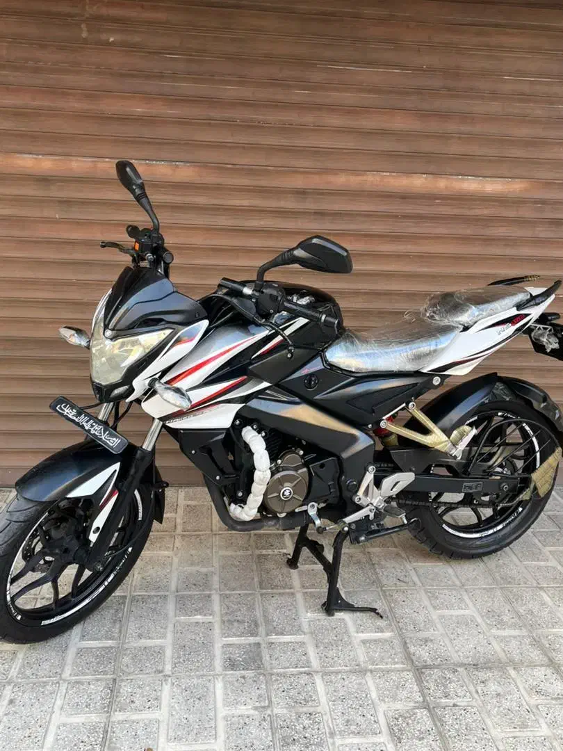 ان اس ۱۵۰لازرورقی|موتورسیکلت|کرج, کوی فرهنگ|دیوار