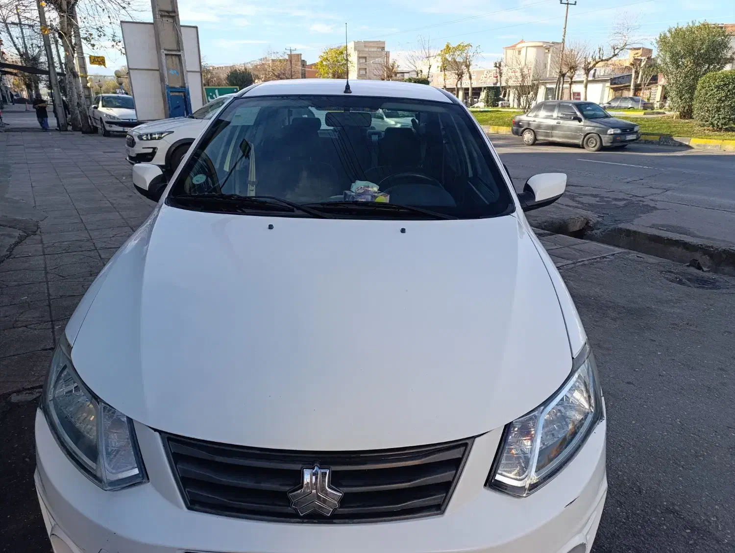 فروش ساینا|خودرو سواری و وانت|قائمشهر, |دیوار