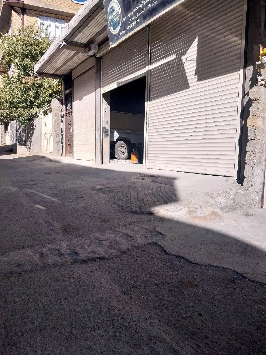 اجارە مغازە واقع در فلکە همزاباد|اجارهٔ مغازه و غرفه|بانه, |دیوار