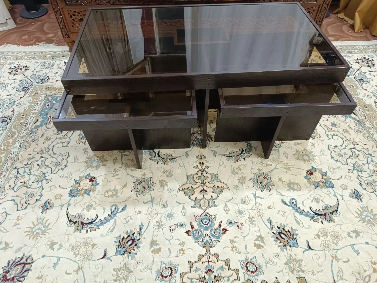 میز وسط بهمراه چهار عدد گل میز|مبلمان خانگی و میز عسلی|اهواز, کوی شهروند|دیوار