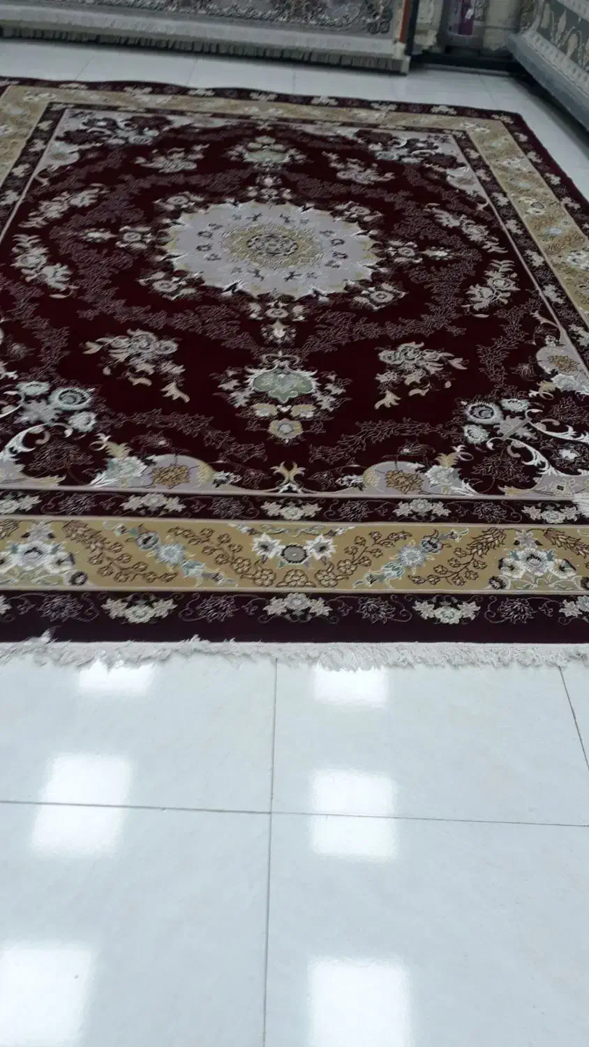 ۱۲ متری|فرش|نظرآباد, رسالت|دیوار