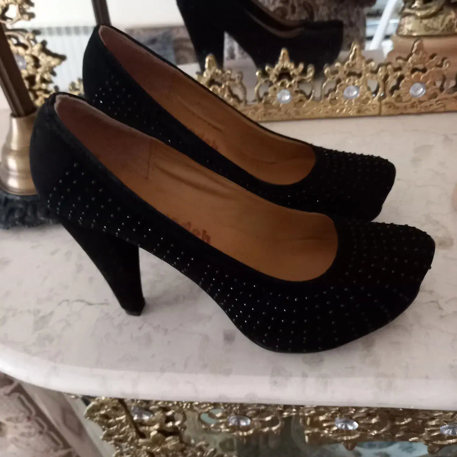 کفش تازه فقط یکبار پوشیدم سایز ۳۸|کیف، کفش، کمربند|کرمانشاه, |دیوار