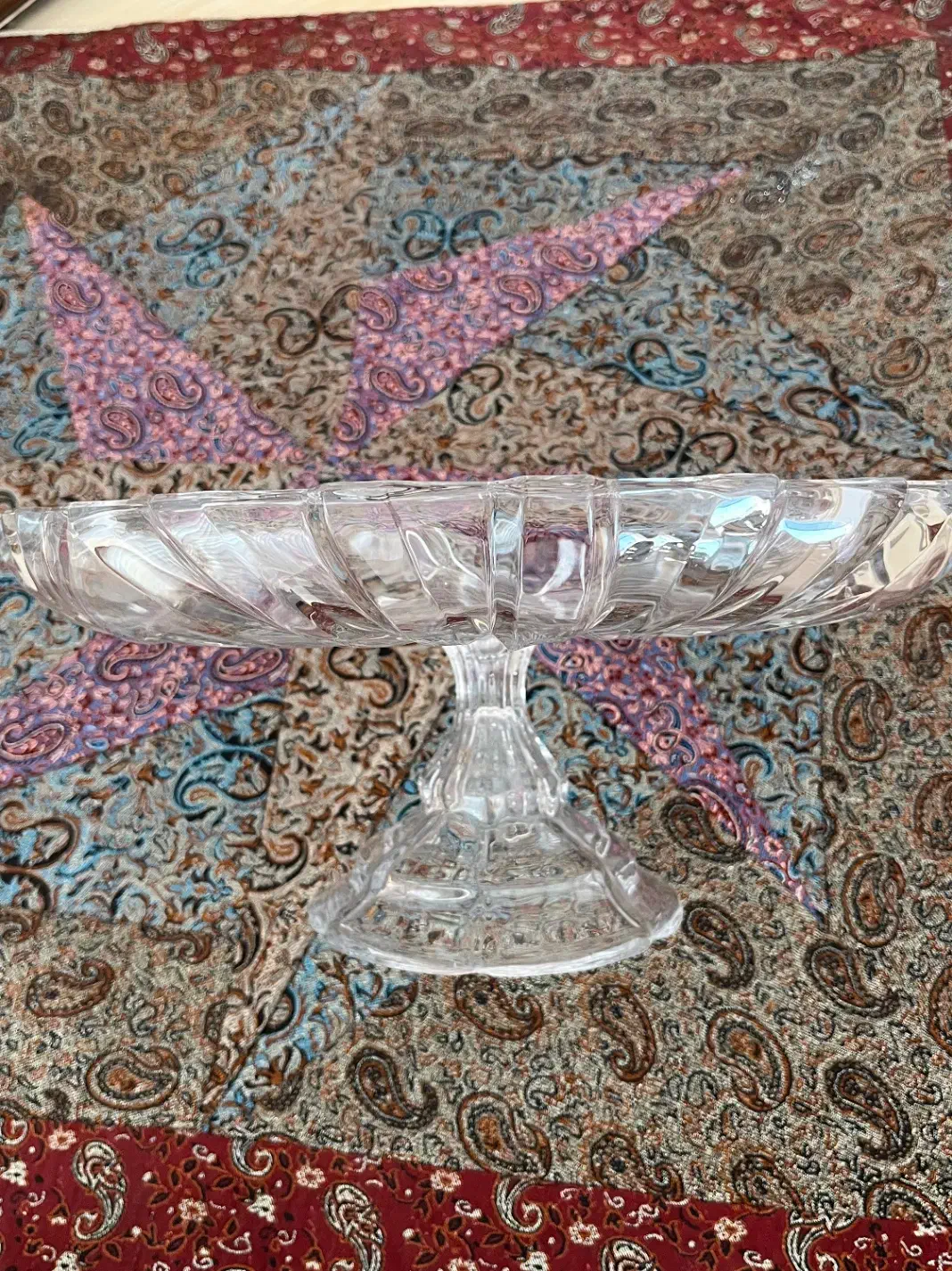 میوه خوری پایه دار سوگاژاپن|ظروف سرو و پذیرایی|ساوه, |دیوار