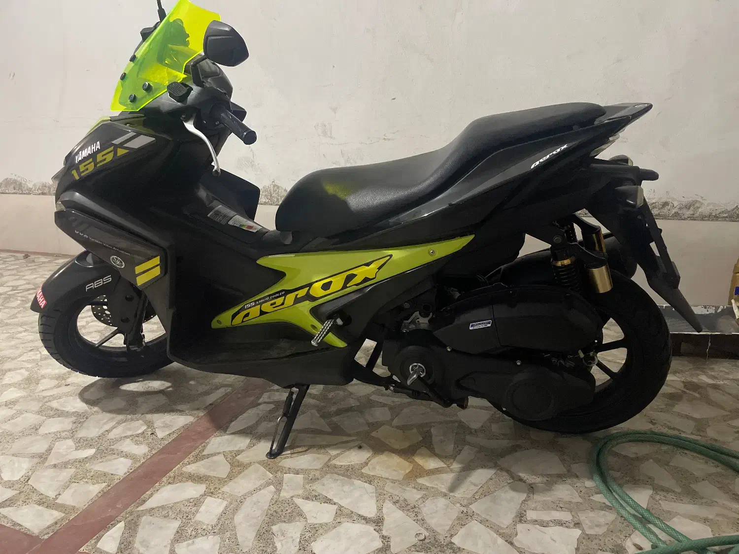 ایروکس nvx1401|موتورسیکلت|رشت, پارک شهر|دیوار