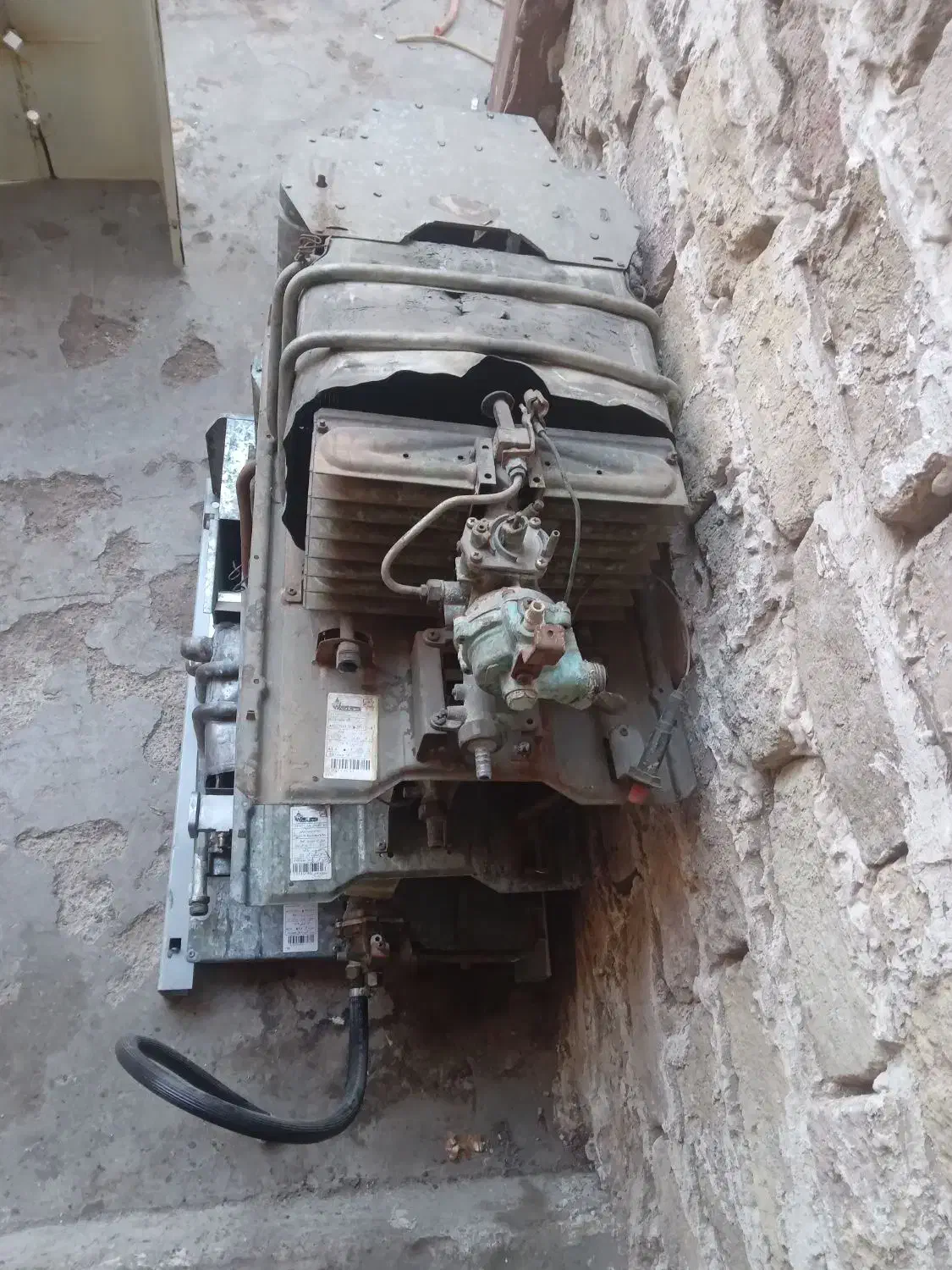 خریدار و فروش ابگرمکن و پکیج و شوفاژ فرسوده|آبگرمکن، پکیج، شوفاژ|قزوین, |دیوار