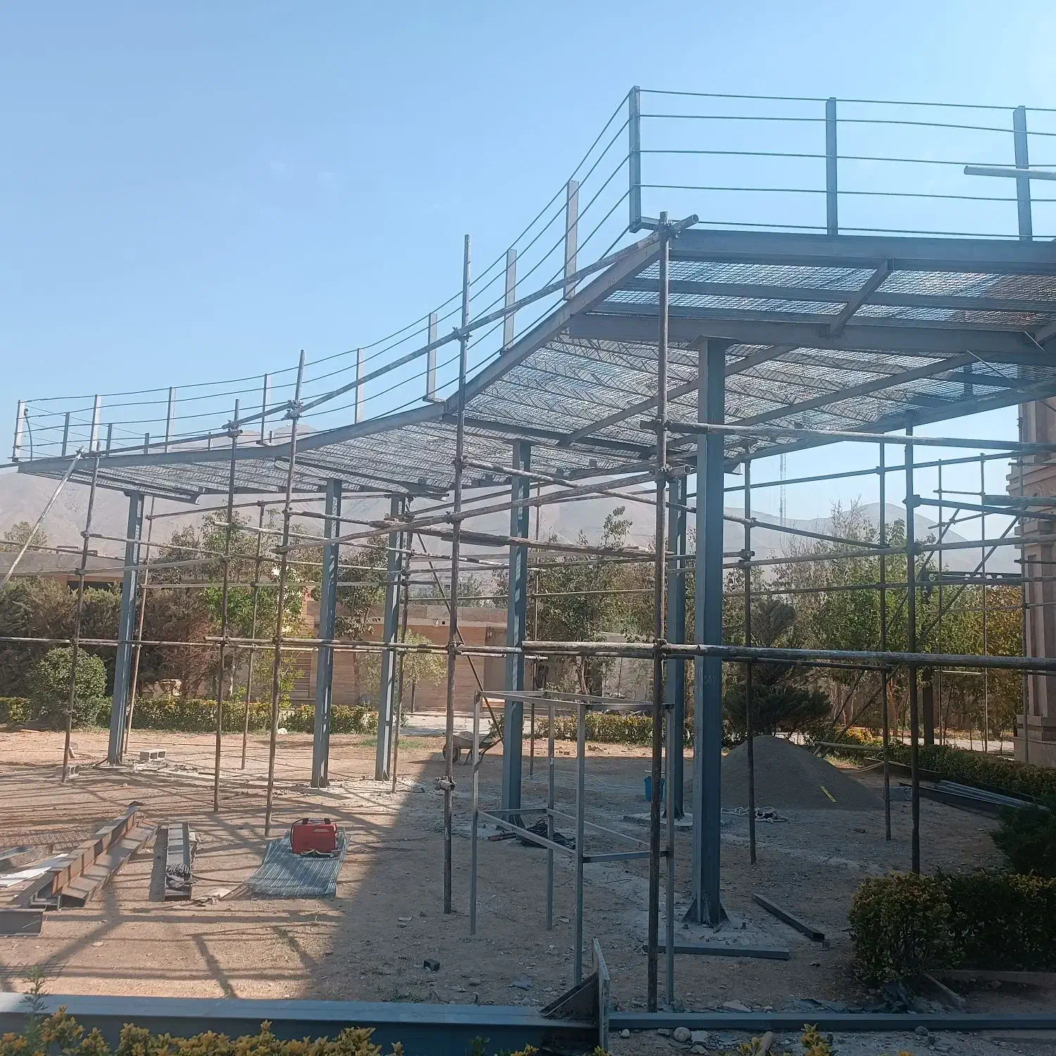 جوشکاری و اهنگری سیار ارش|خدمات پیشه و مهارت|کرج, فاز ۳ گوهردشت|دیوار