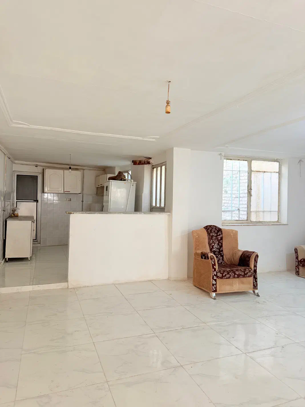 منزل ویلایی پیلوت خ مطهری|اجارهٔ خانه و ویلا|اسفراین, |دیوار