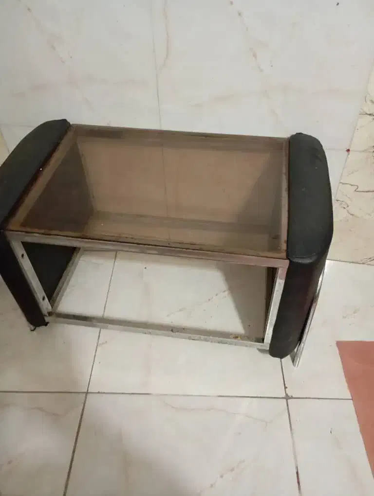 میزوصندلی ادرای|دفتر کار|لاهیجان, گلستان|دیوار