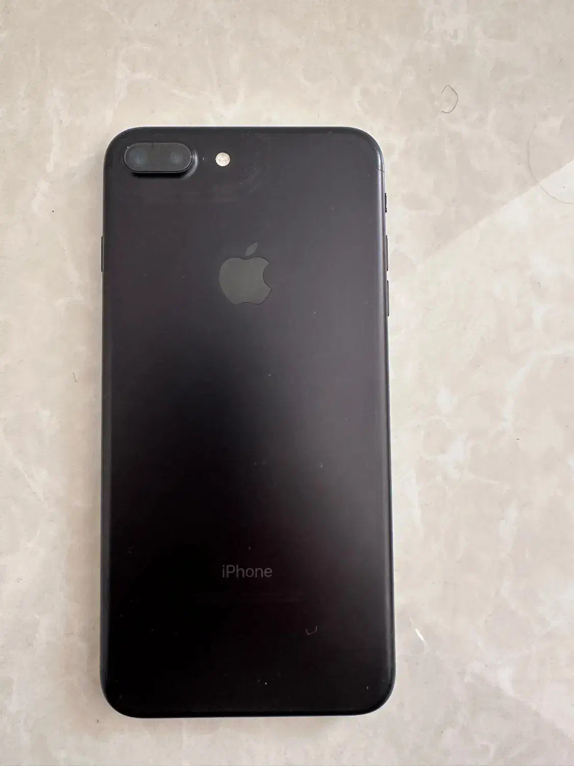 آیفون ۷ پلاس ۱۲۸ گیگ|موبایل|شیراز, جمهوری|دیوار