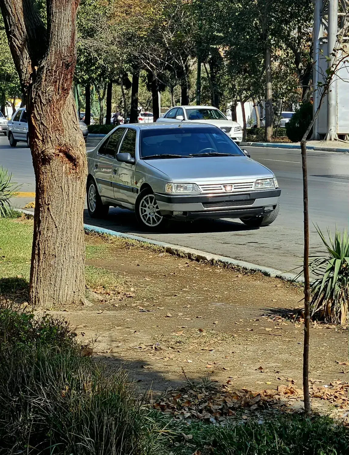 405 Glx|خودرو سواری و وانت|اصفهان, جاوان|دیوار